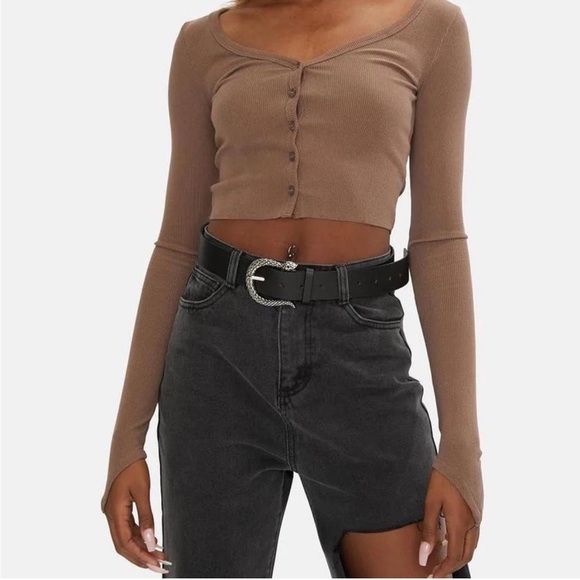 The Kript Fairycore Brown Basik Buttons Crop Top - Picture 8 of 10